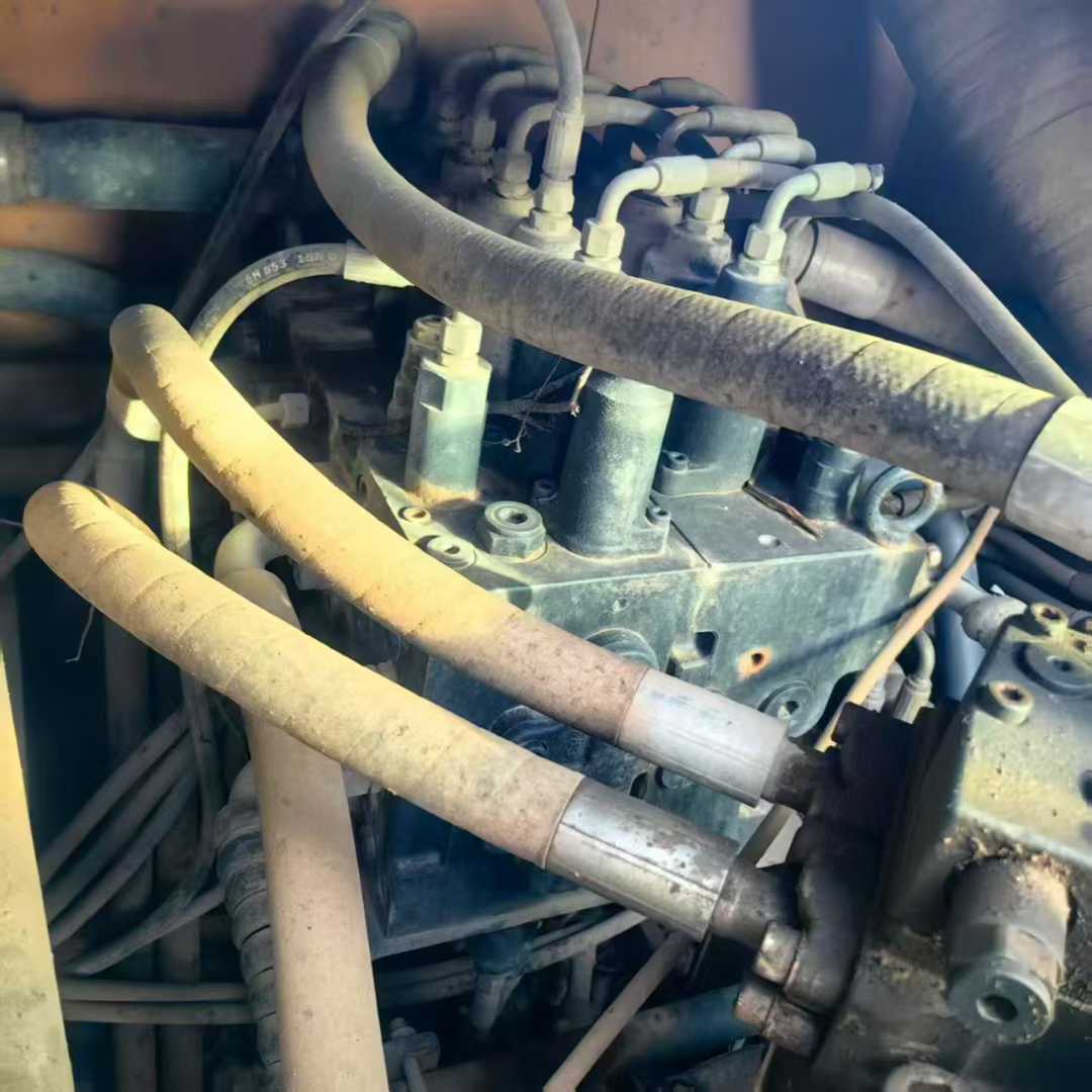 Used XCMG XE215 Excavator 2018 Model / 8