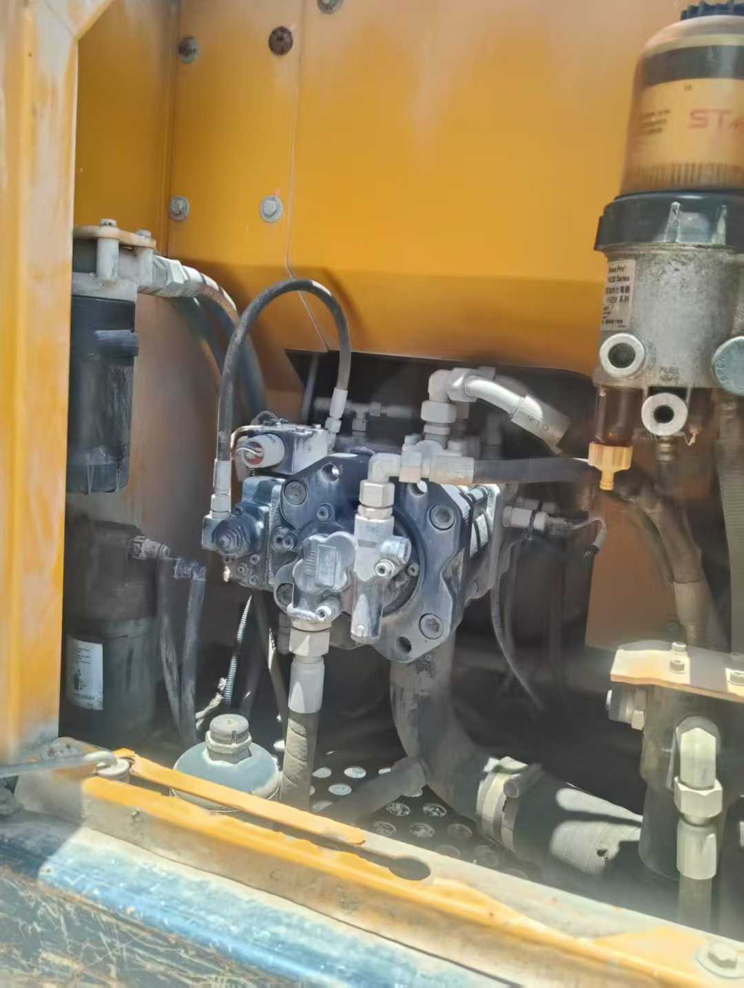 Used XCMG XE135GA Excavator 2020 Model / 5