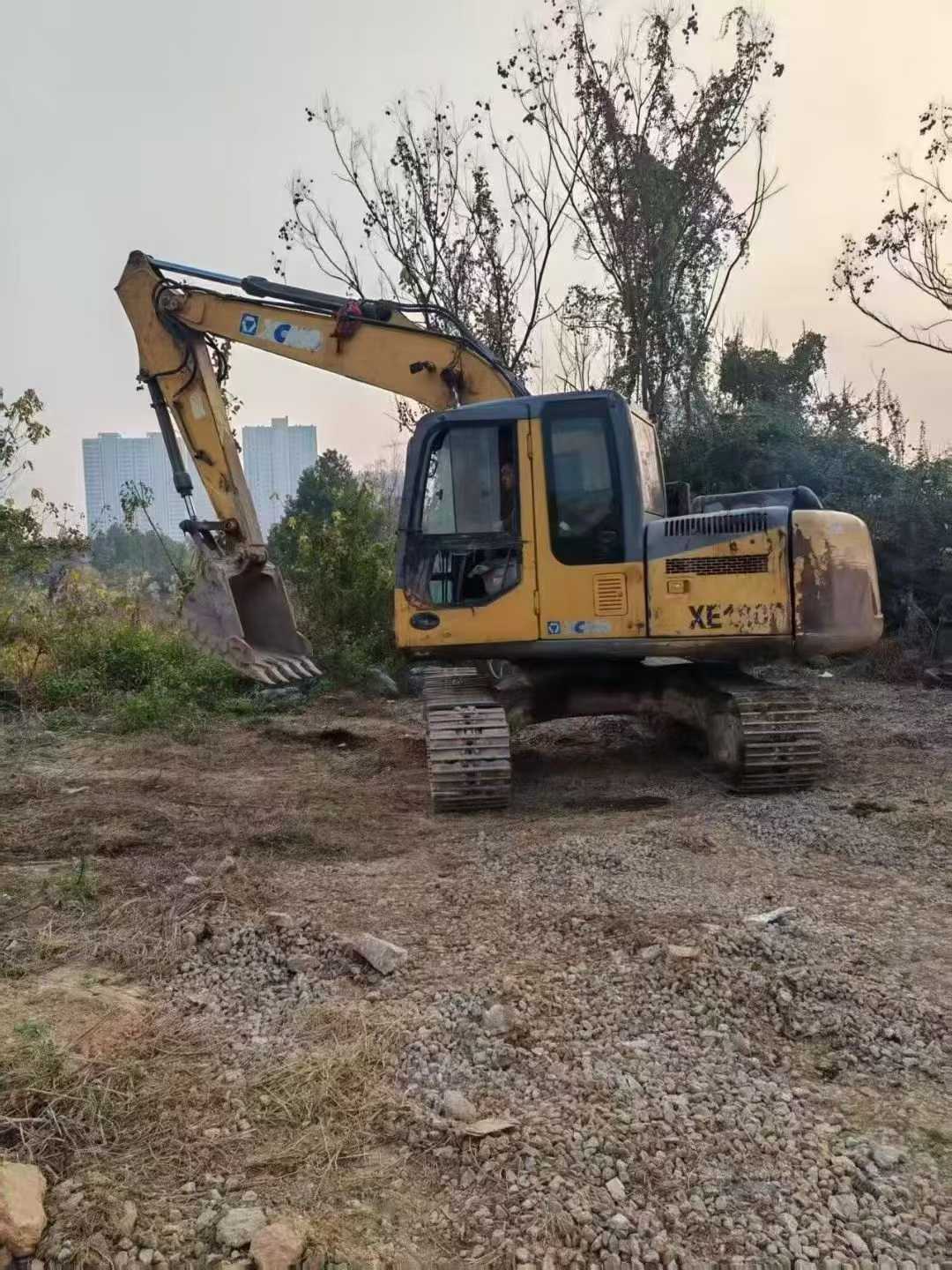 Used XCMG XE135B Excavator 2014 Model / 6