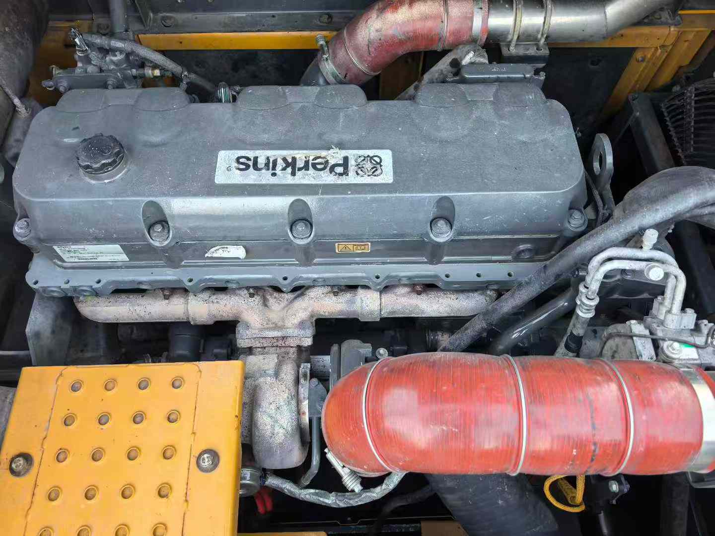 Used XCMG LW550KV Excavator 2022 Model / 6