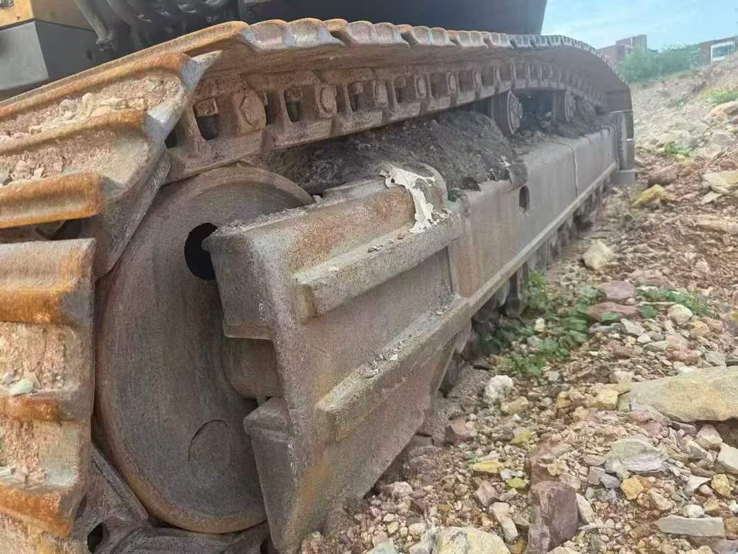 Used Volvo EC60 Excavator 2011 Model / 7