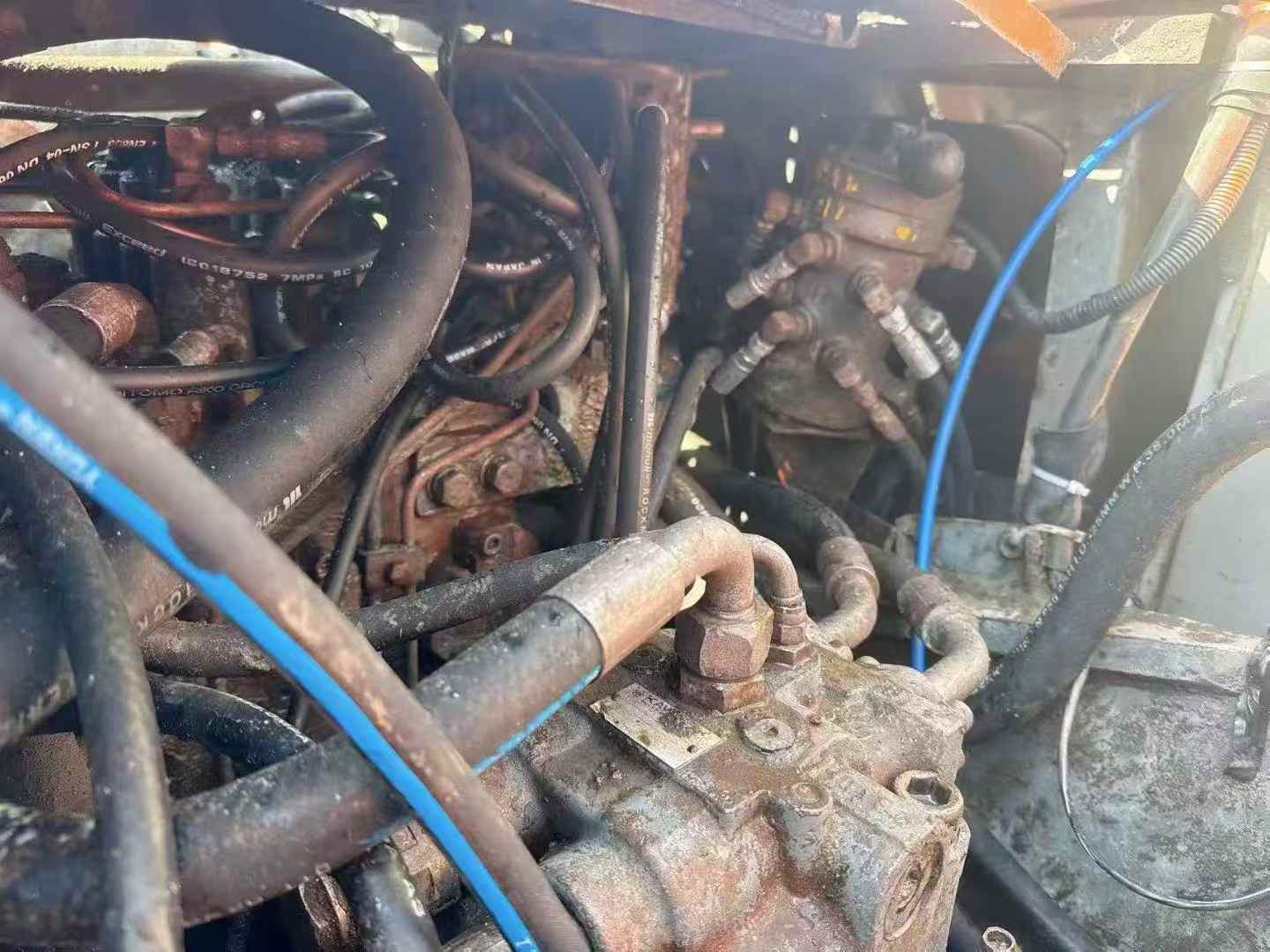 Used Hitachi ZAXIS200 Excavator 2016 Model / 8