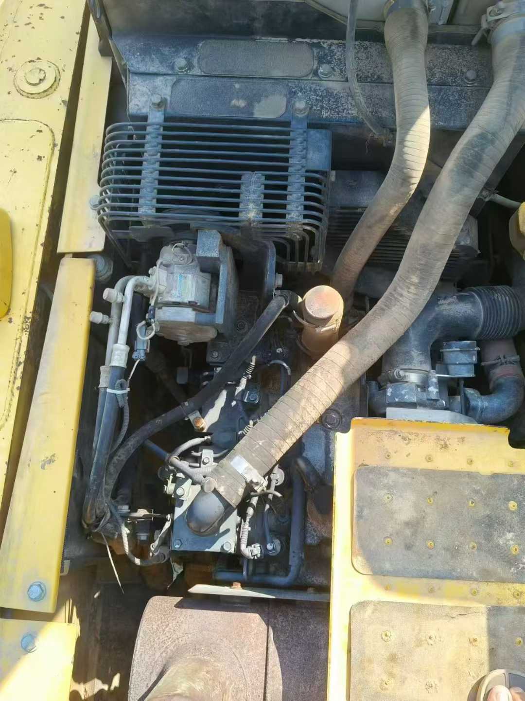 Used Komatsu PC120-8 Excavator 2016 Model / 4