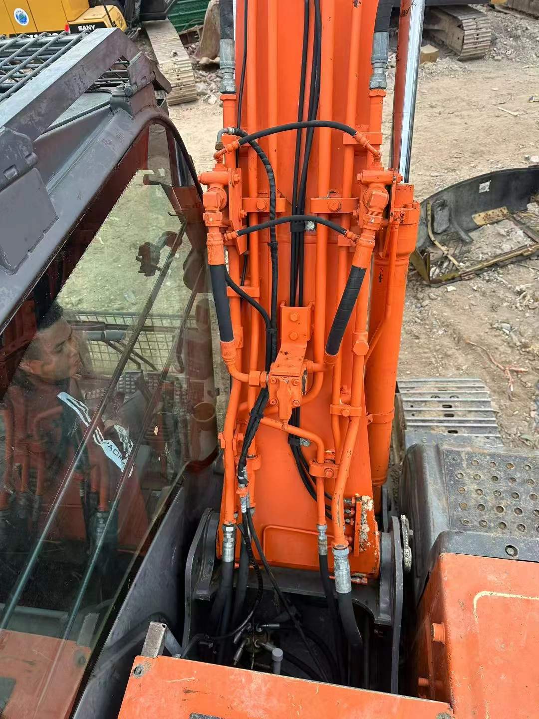 Used Hitachi ZX120 Excavator 2016 Model / 6