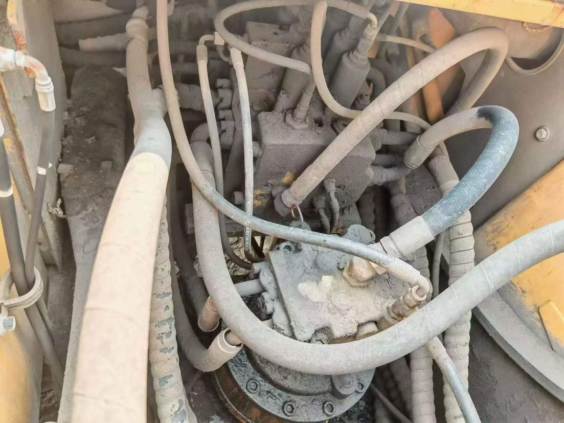 Used Hyundai R215-9C Excavator 2015 Model / 5