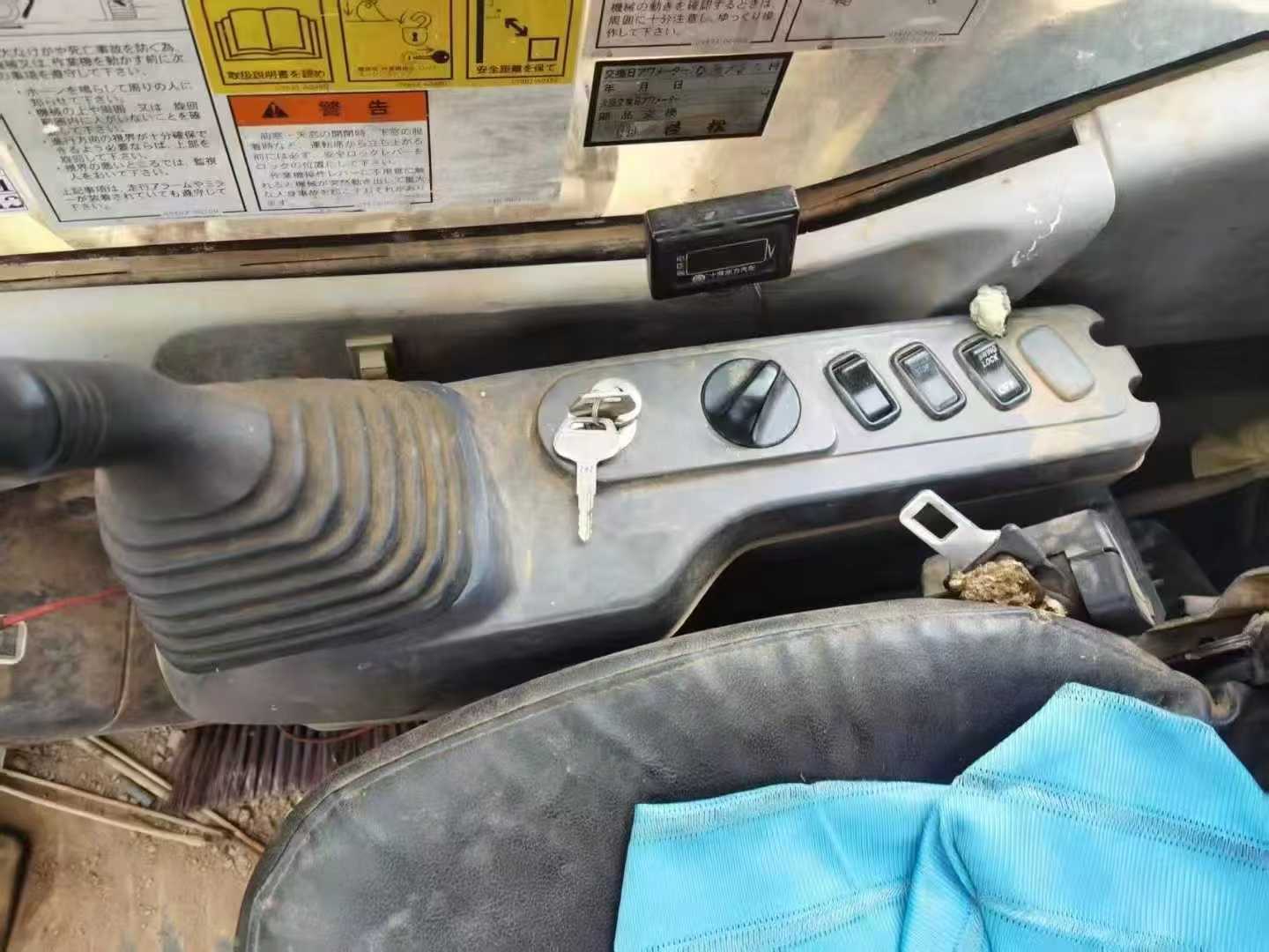 Used Komatsu PW200-7 Excavator 2016 Model / 6