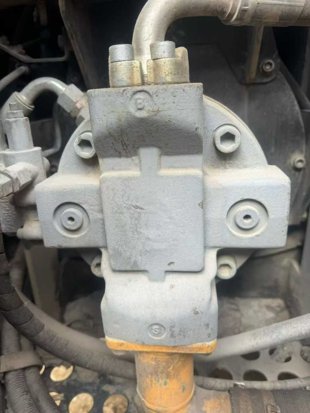 Used Sany SY65W Excavator 2014 Model / 6