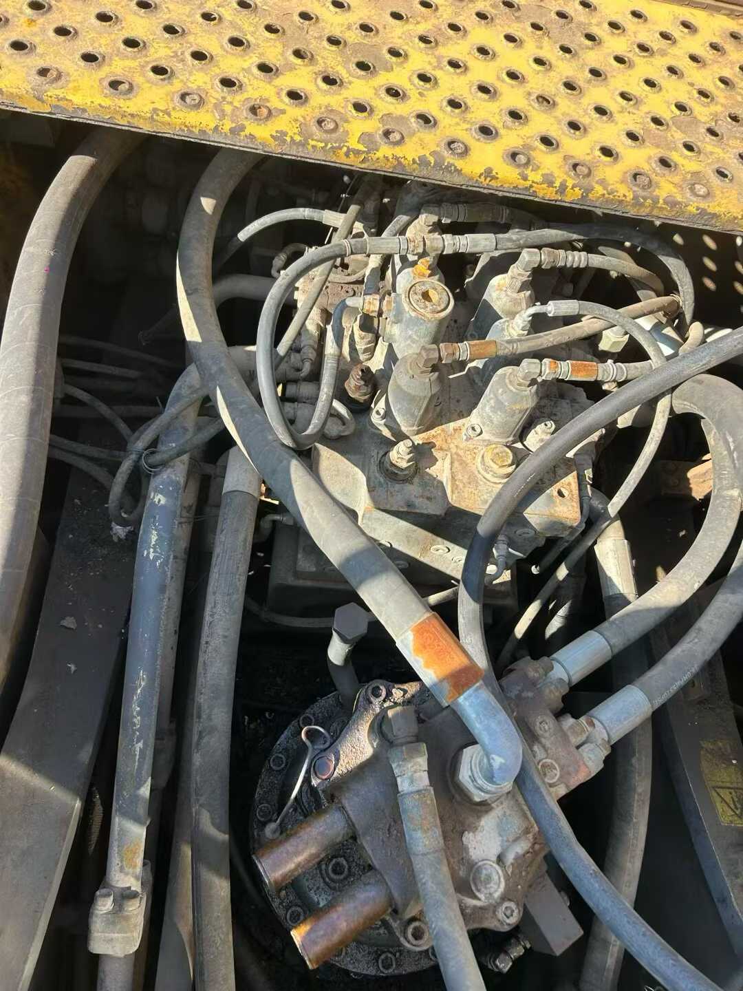 Used Volvo EC60 Excavator 2016 Model / 7