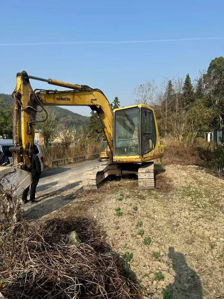 Used Komatsu PC60-7 Excavator 2016 Model / 2