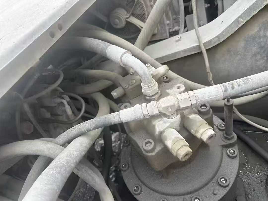 Used Sumitomo SH350-5 Excavator 2016 Model / 2