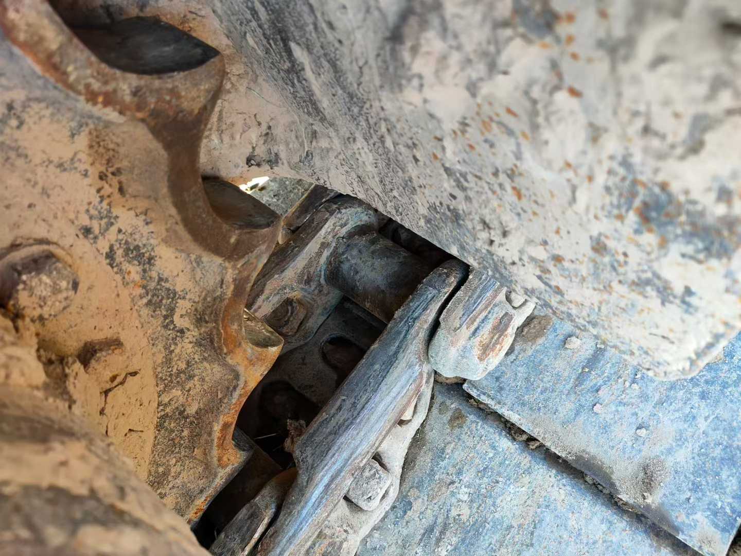 Used Volvo EW210C Excavator 2016 Model / 4