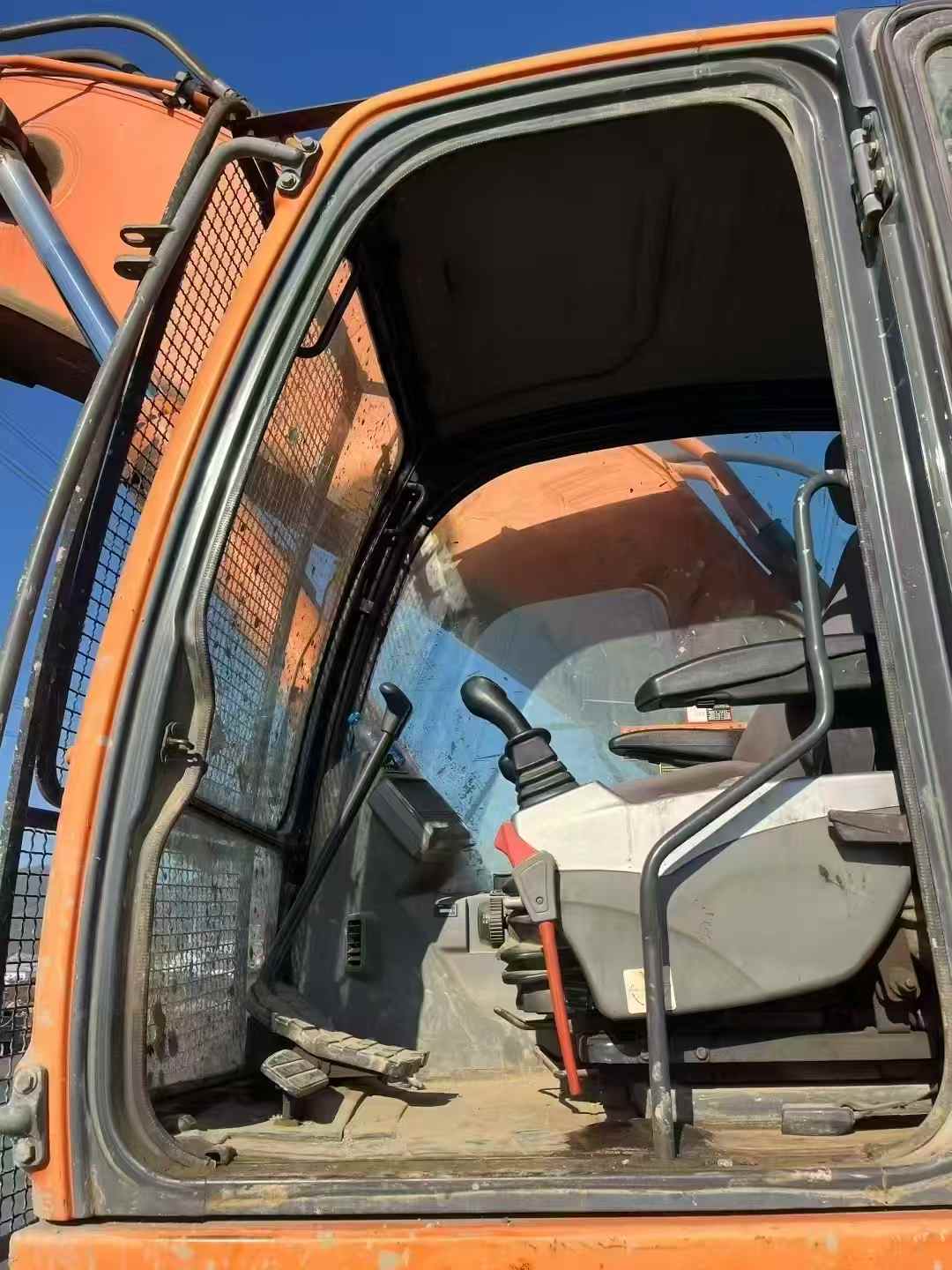 Used Doosan DX500 Excavator 2014 Model / 5