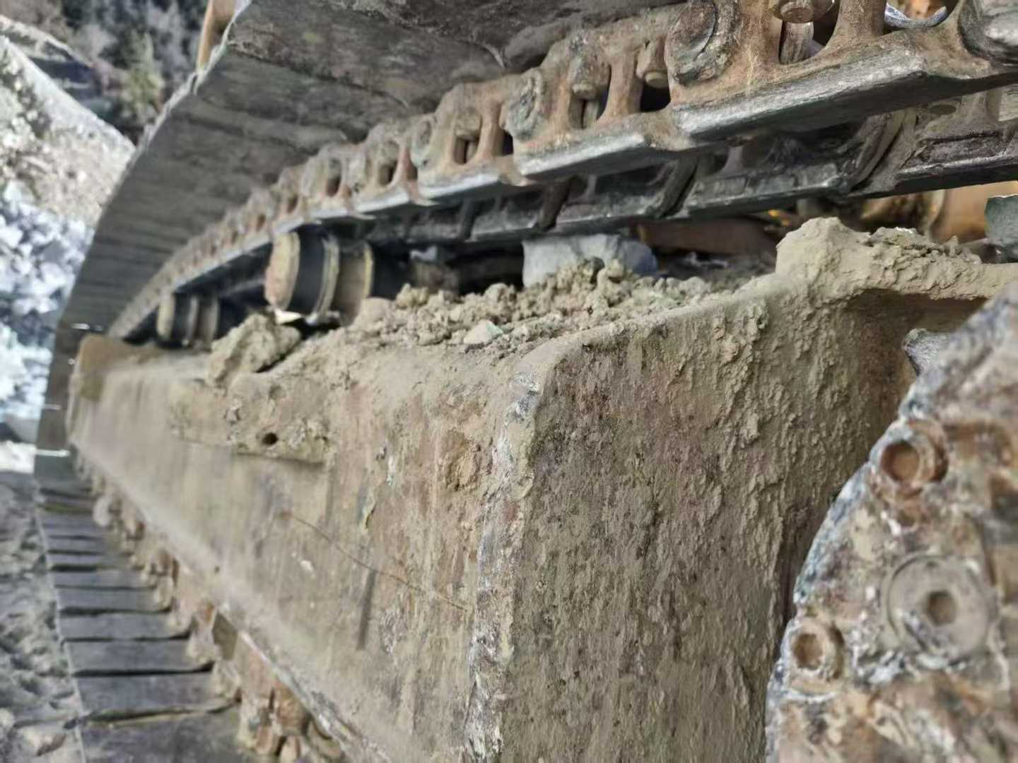 Used Hyundai R225-7 Excavator 2016 Model / 6