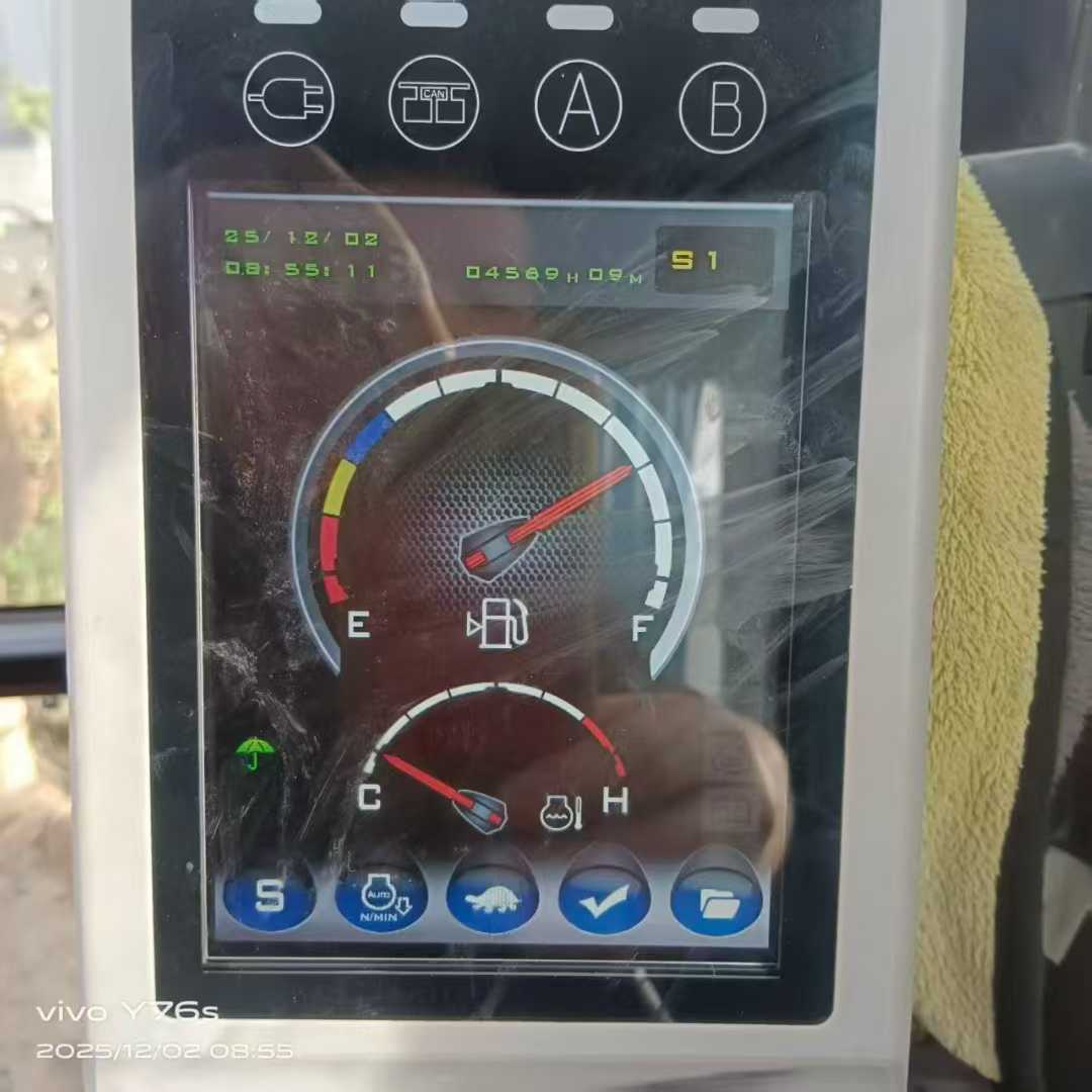 Used Sany SY135 Excavator 2021 Model / 3