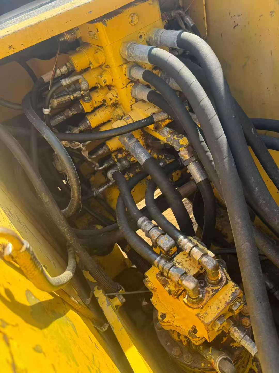 Used Komatsu PC120-6E Excavator 2016 Model / 6