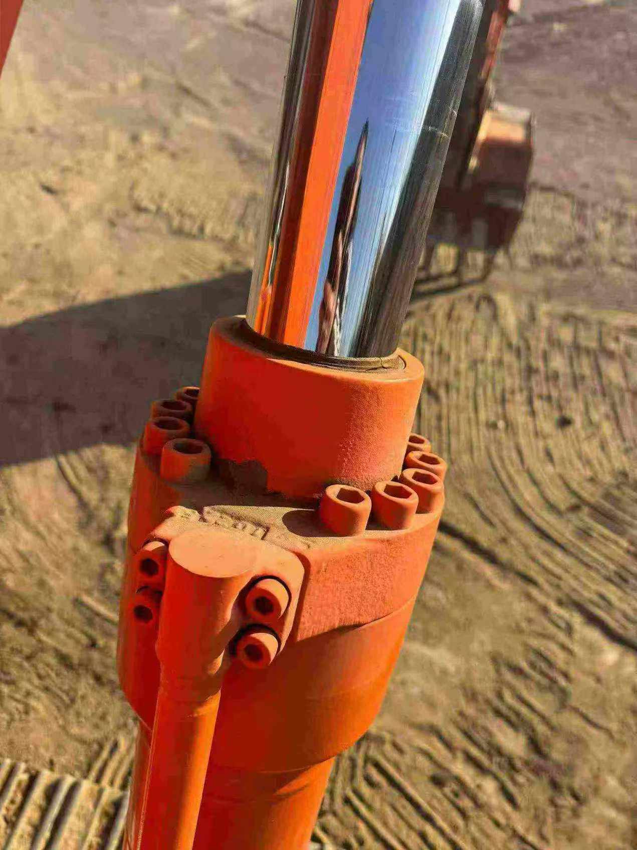 Used Hitachi ZAXIS200 Excavator 2012 Model / 2