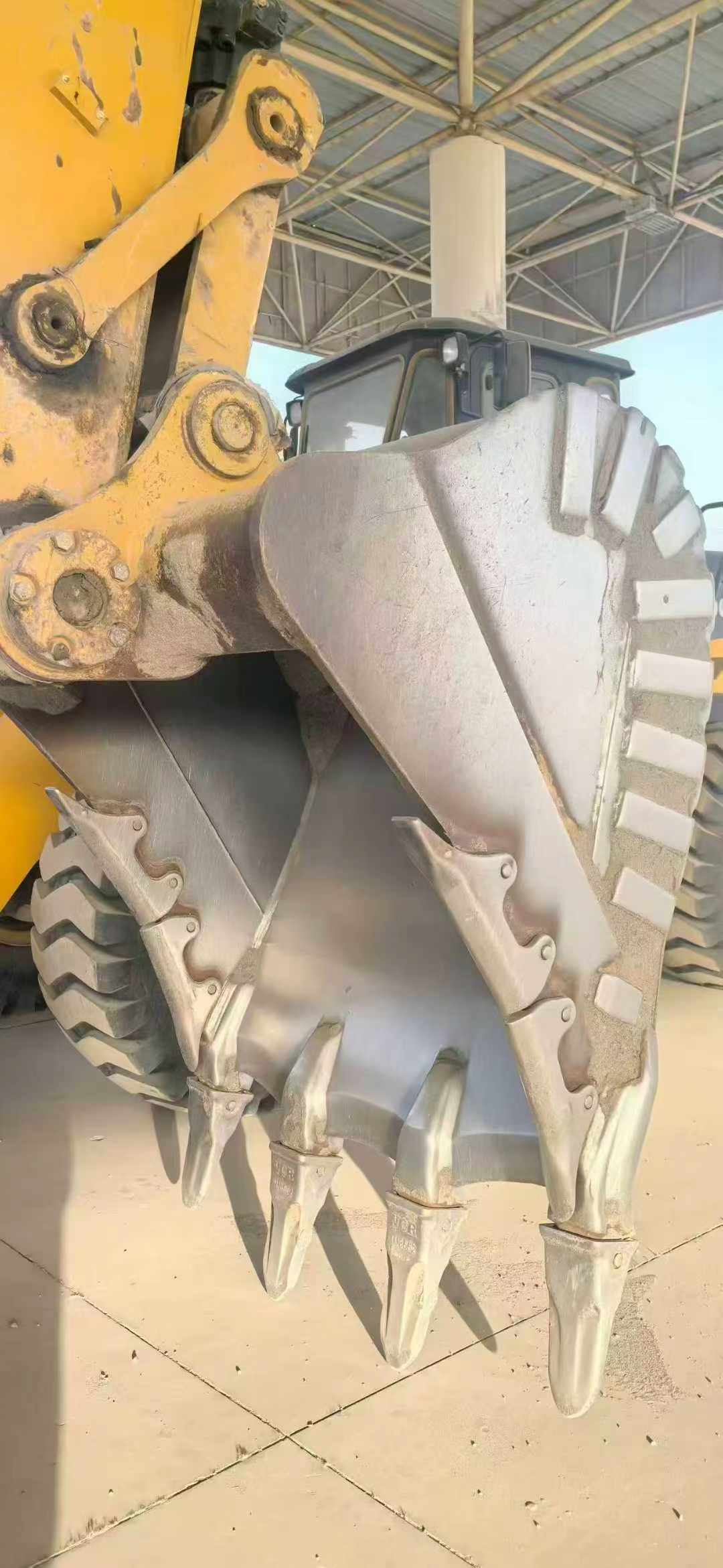 Used Caterpillar CT20 Excavator 2017 Model / 5