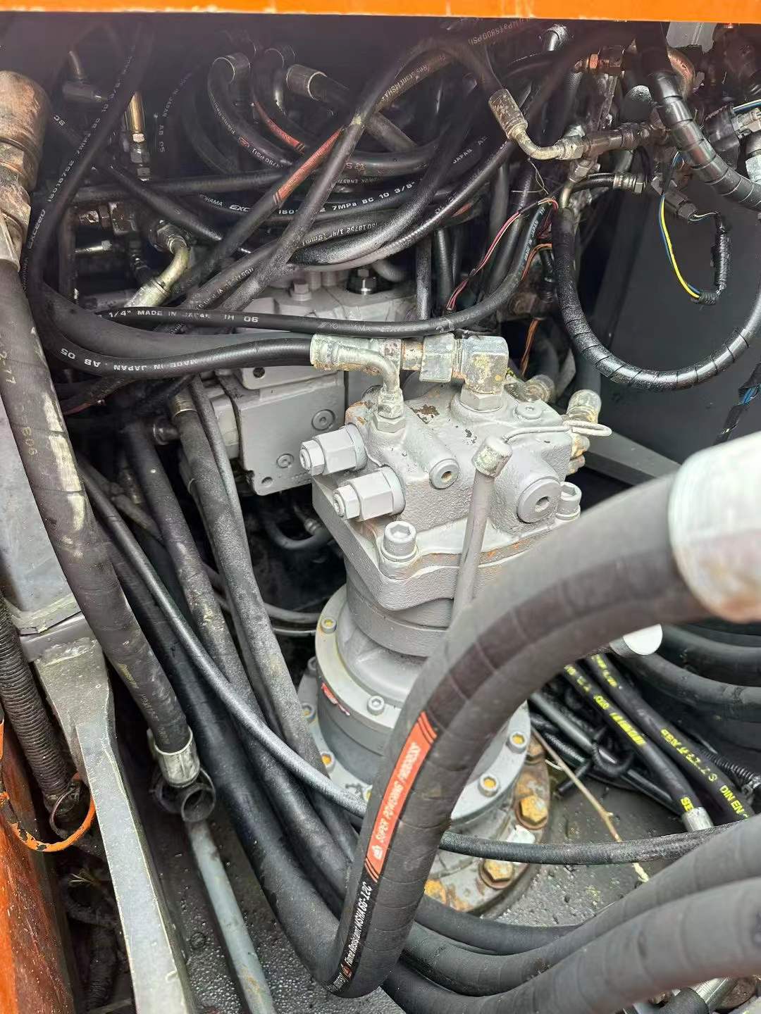 Used Hitachi ZX120 Excavator 2016 Model / 5