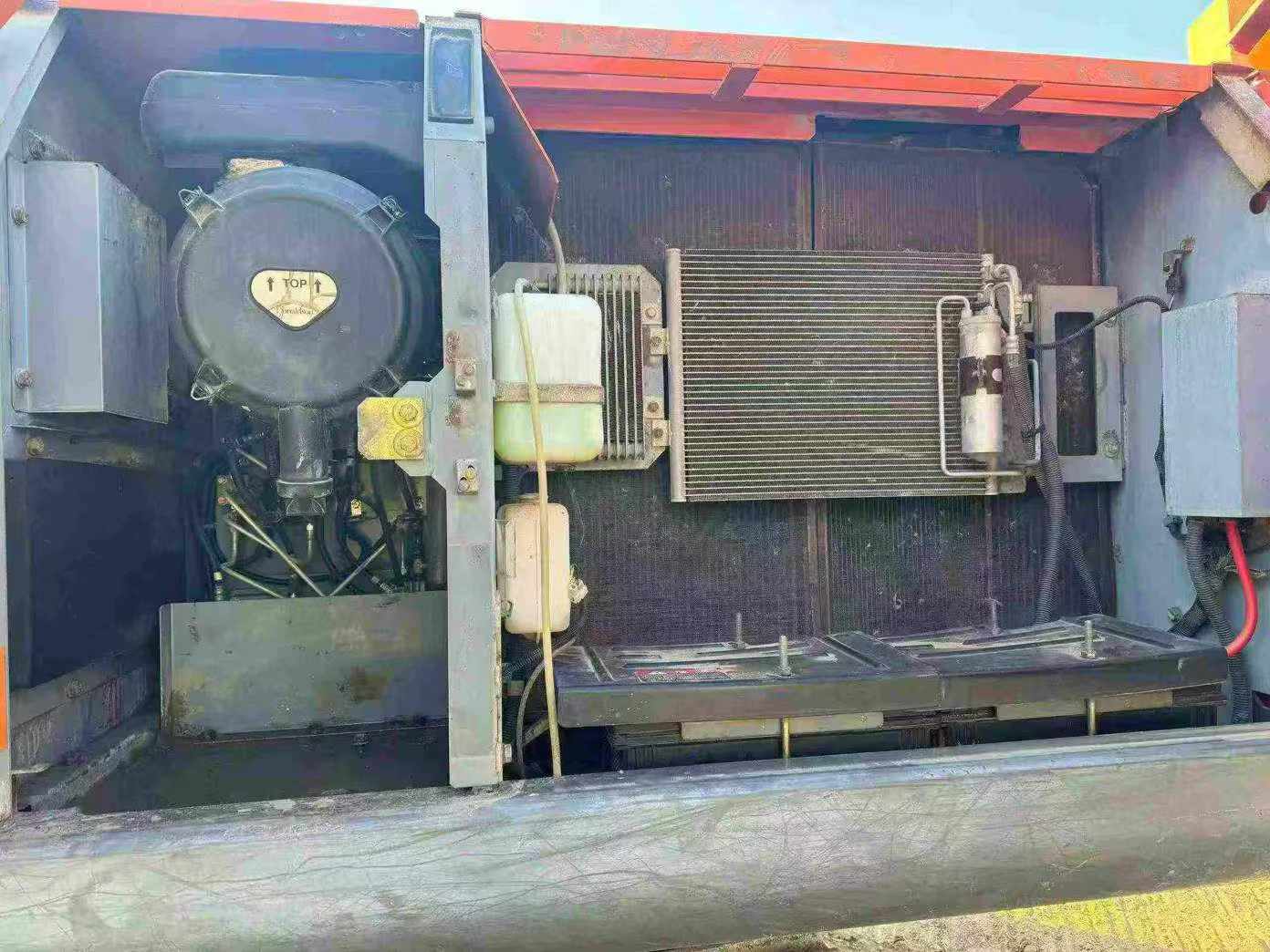 Used Hitachi ZAXIS200 Excavator 2012 Model / 7