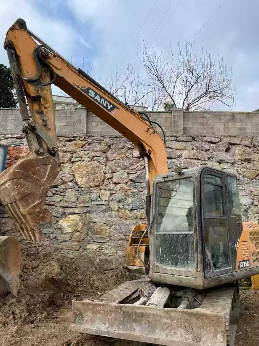 Used Sany SY65W Excavator 2014 Model / 2