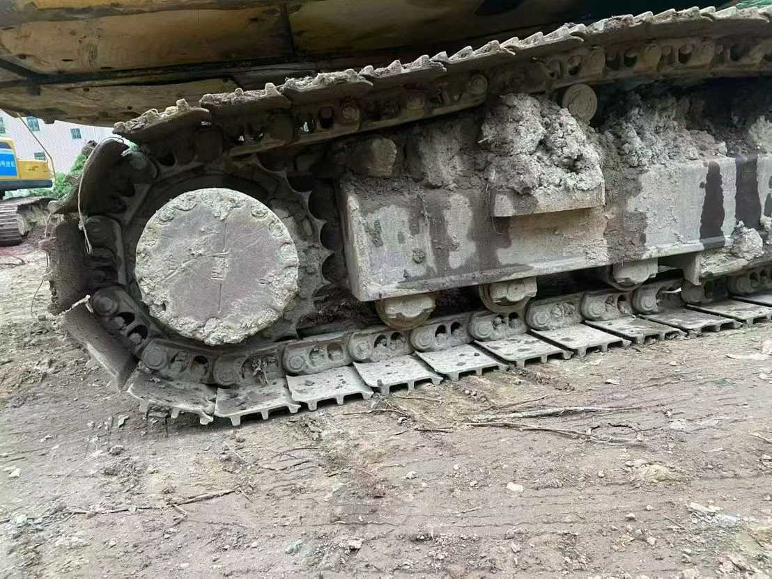 Used Komatsu PC200-8N1 Excavator 2016 Model / 5