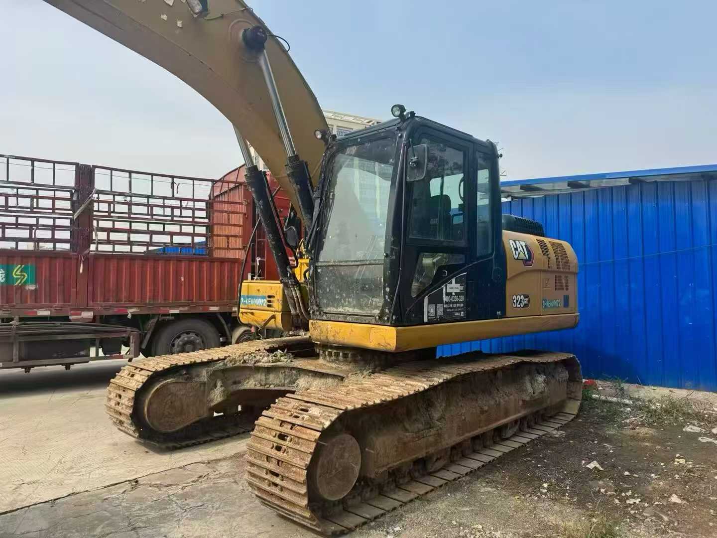 Used Caterpillar 323 Excavator 2021 Model / 2