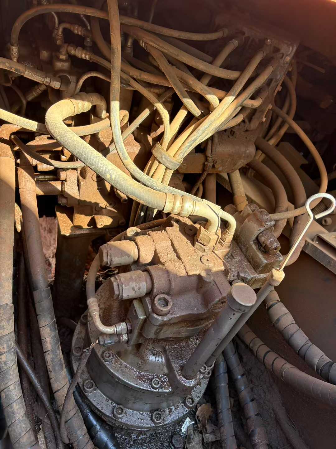 Used Hitachi ZAXIS200 Excavator 2016 Model / 5