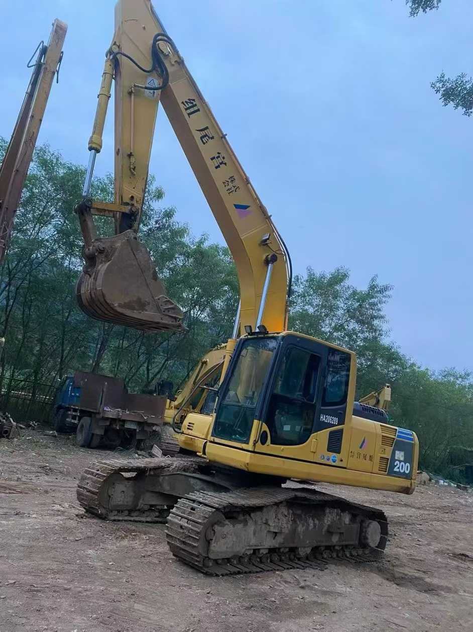Used Komatsu PC200-8N1 Excavator 2016 Model