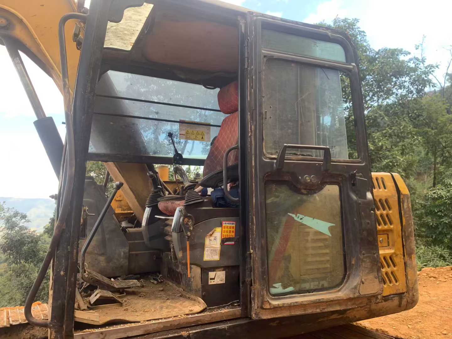 Used Sany SY75 Excavator 2016 Model / 8