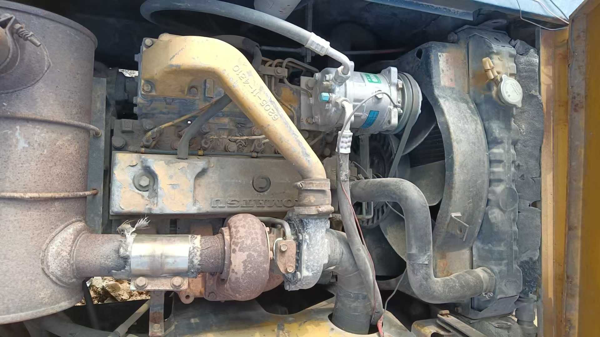 Used Komatsu PC120-5 Excavator 2016 Model / 4