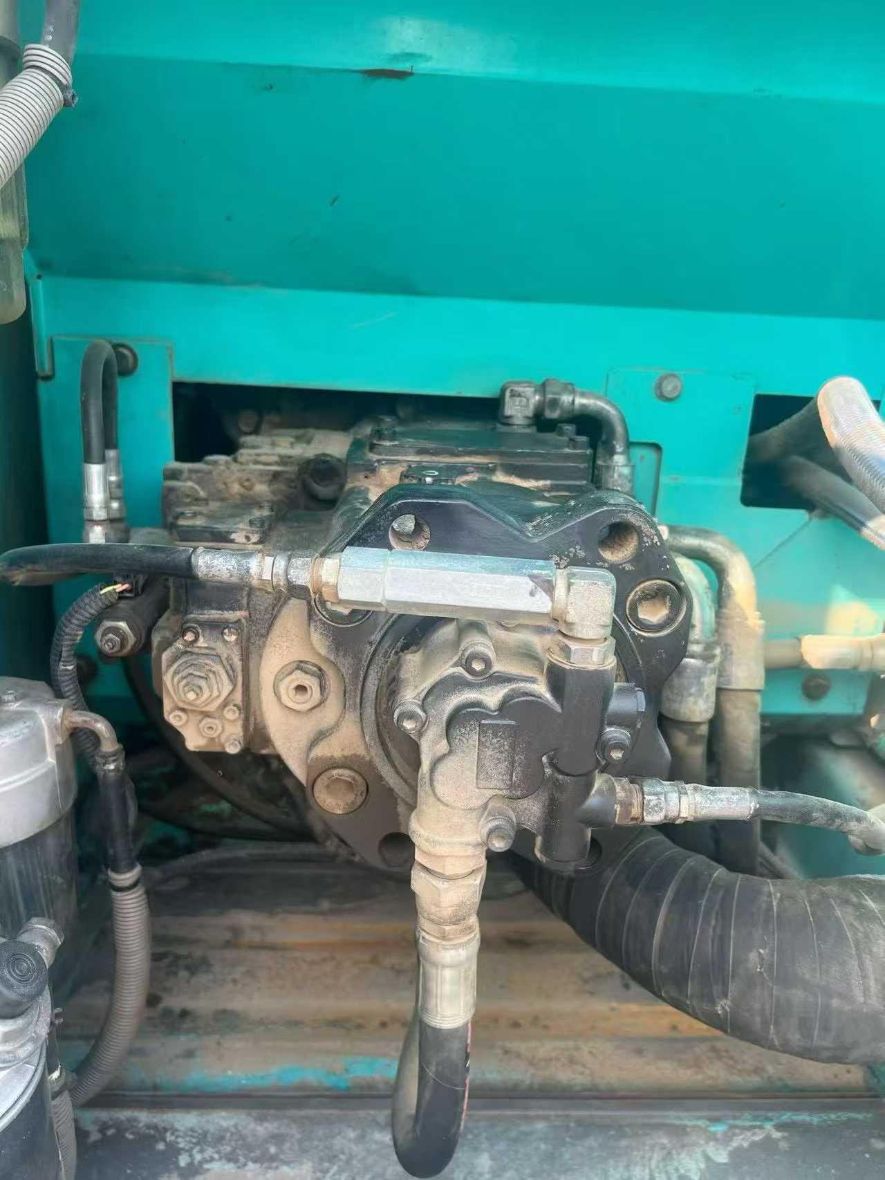 Used Kobelco SK2008 Excavator 2012 Model / 3