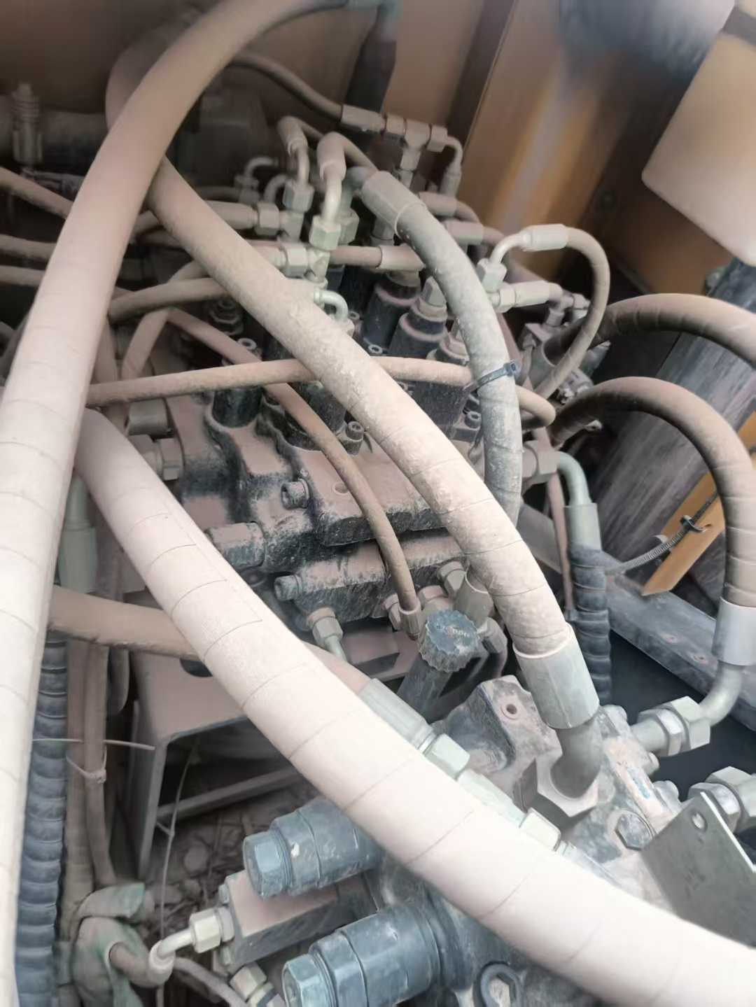 Used XCMG XE135D Excavator 2021 Model / 5