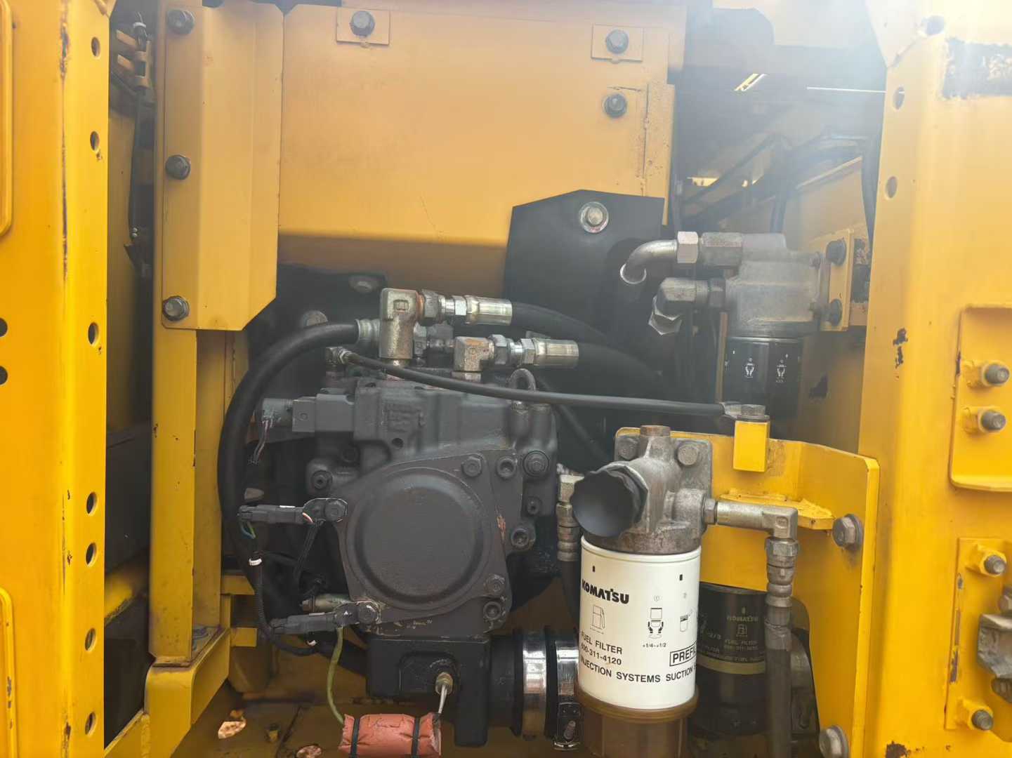 Used Komatsu PC120-8 Excavator 2016 Model / 4