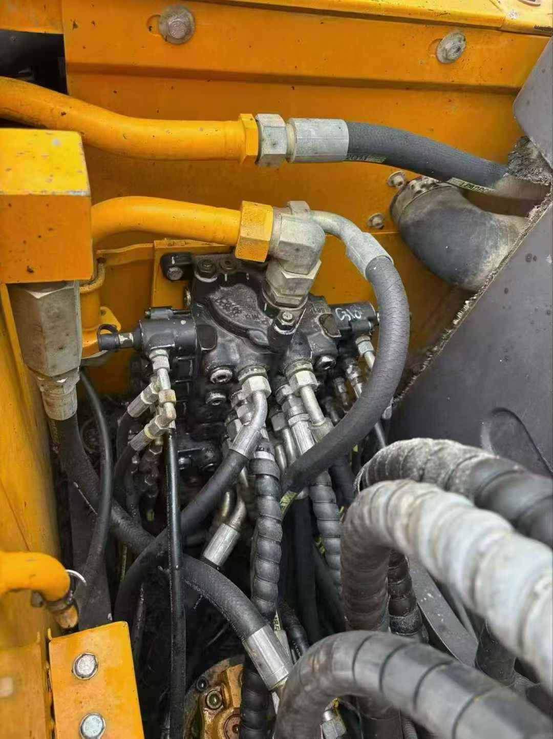 Used Sany SY75 Excavator 2016 Model / 4