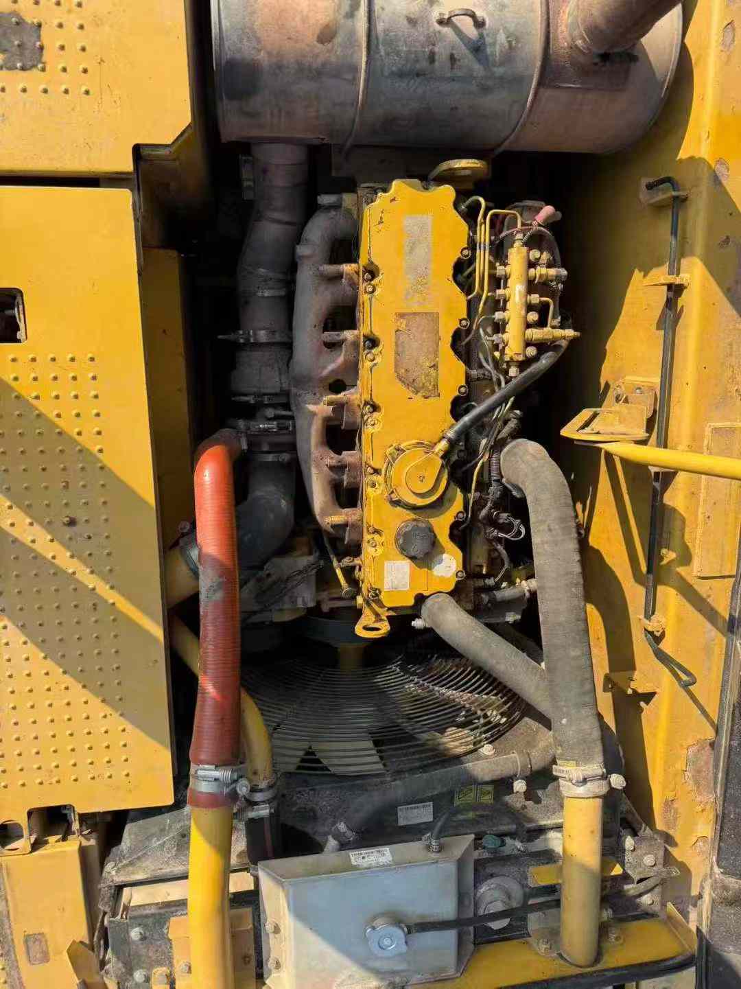 Used Caterpillar 323DL Excavator 2012 Model / 9