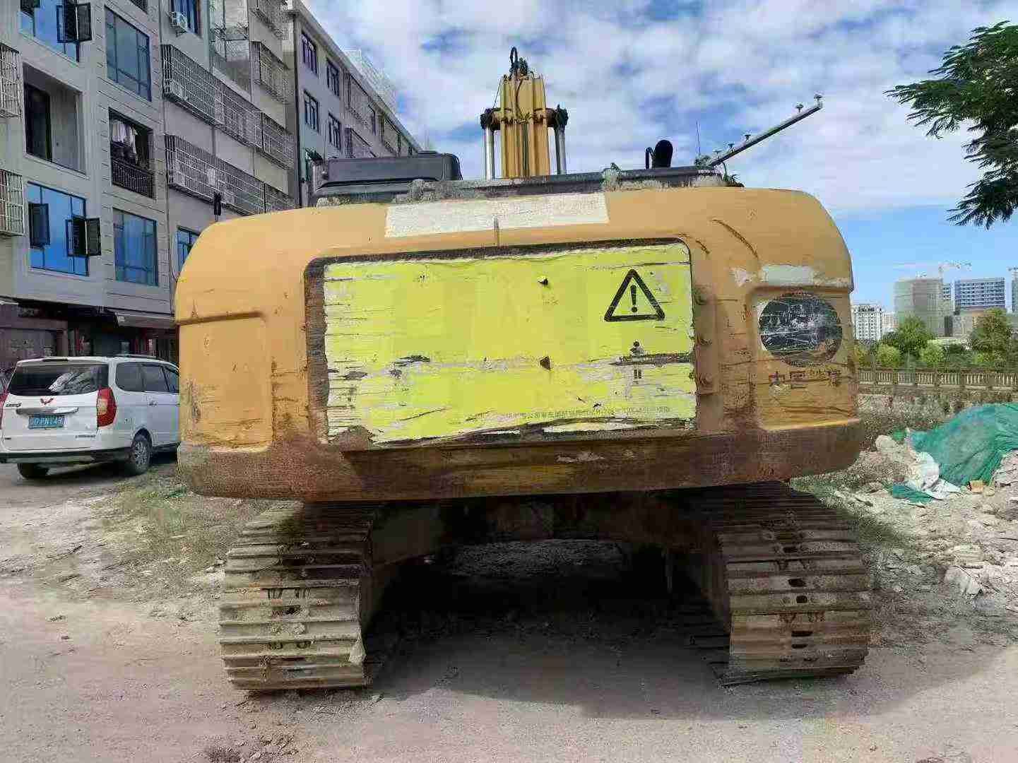 Used Caterpillar 320D Excavator 2016 Model / 3