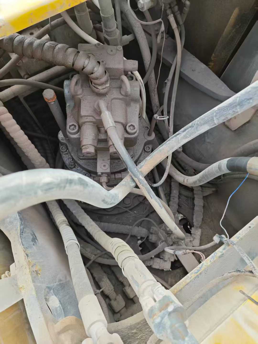 Used XCMG LW200 Excavator 2016 Model / 5