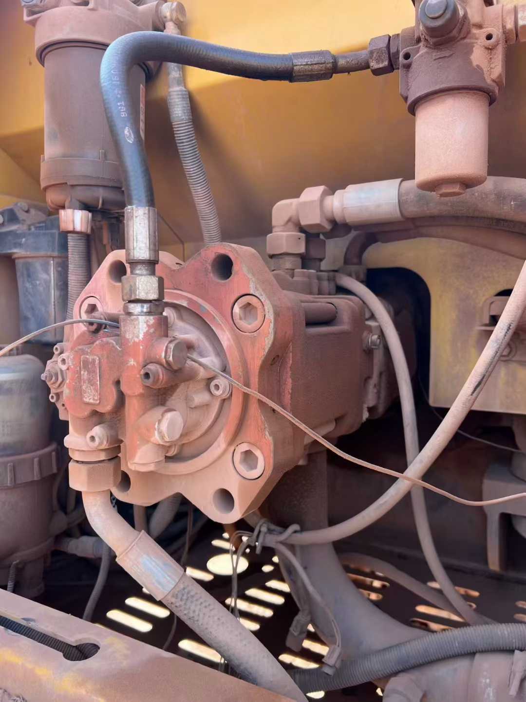 Used XCMG LW200 Excavator 2019 Model / 4