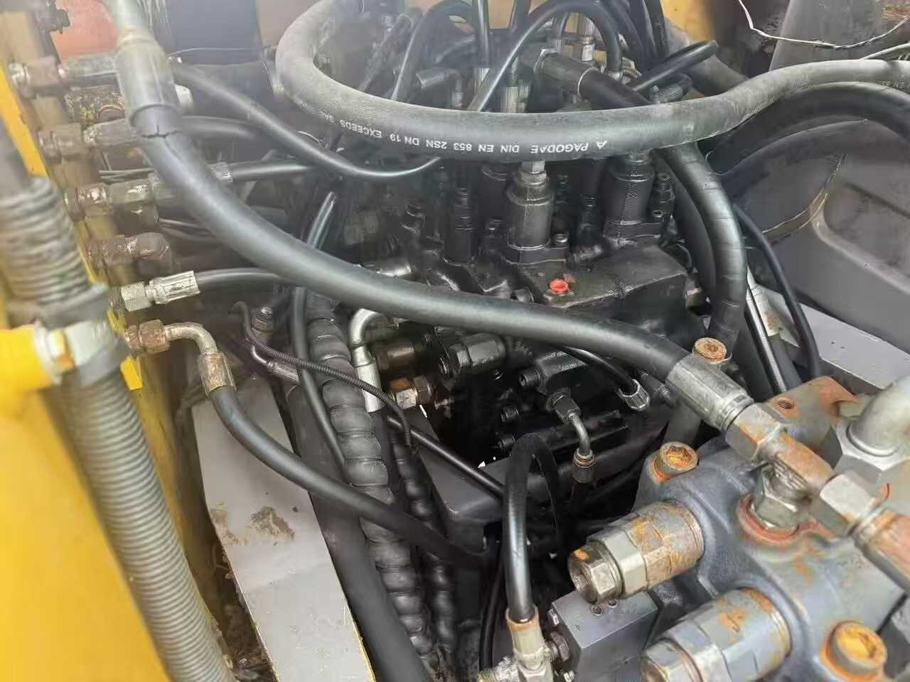 Used XCMG XE80 Excavator 2016 Model / 5