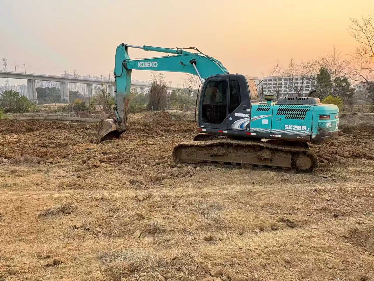 Used Kobelco SK210 Excavator 2015 Model