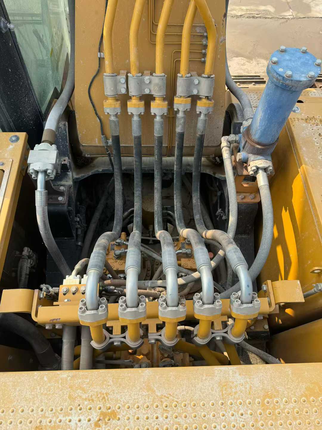 Used Sany SY650H Excavator 2022 Model / 8