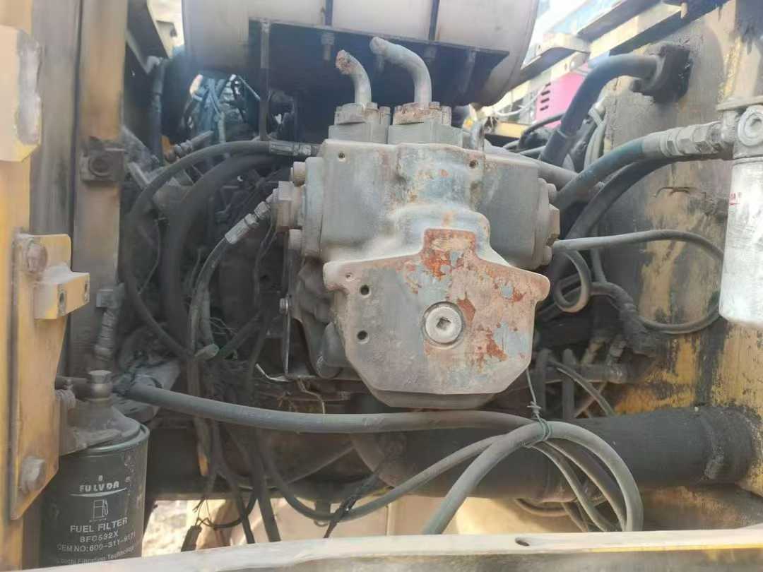 Used Komatsu PW200-7 Excavator 2016 Model / 6