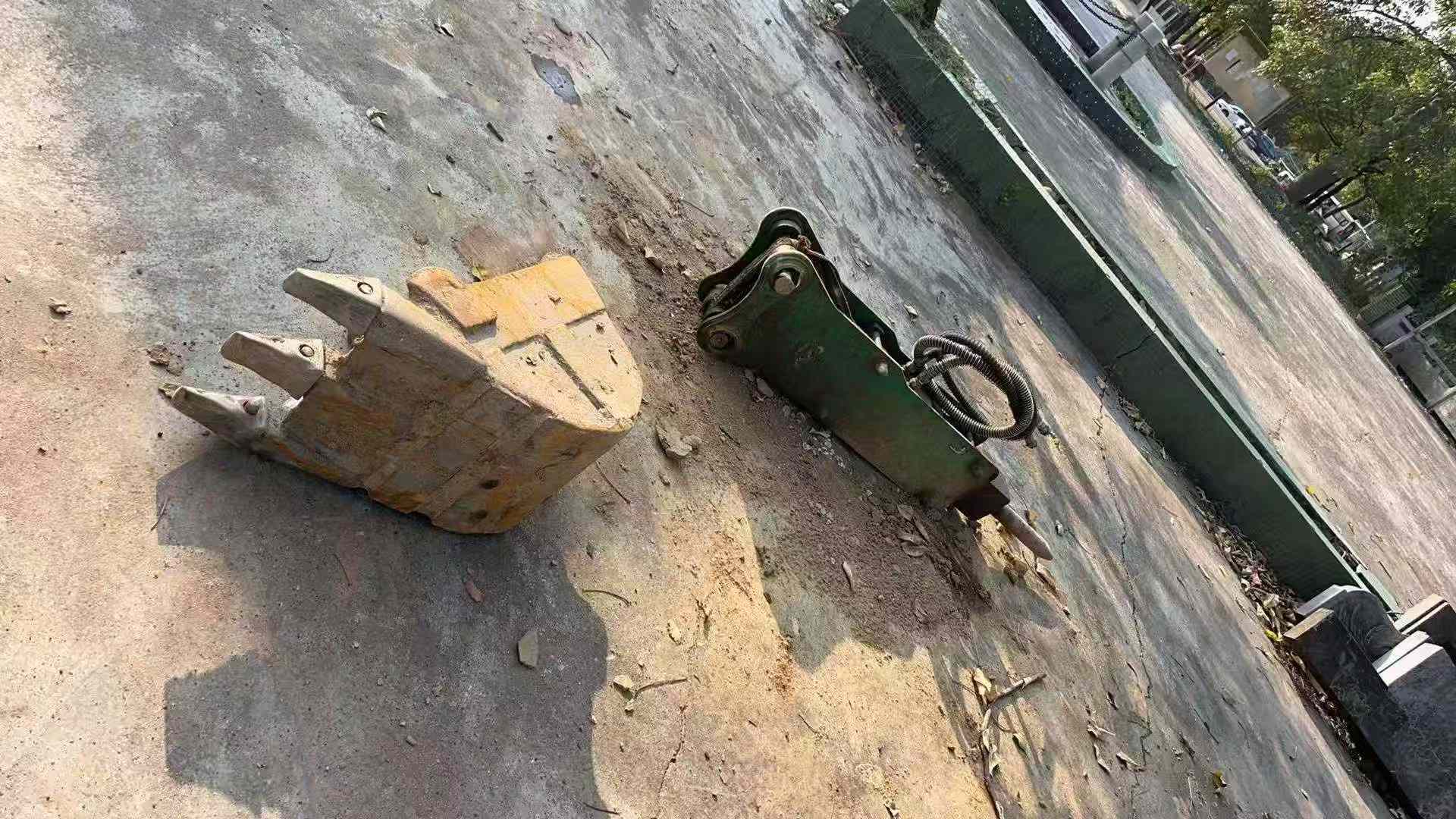 Used XCMG XE26U Excavator 2023 Model / 4