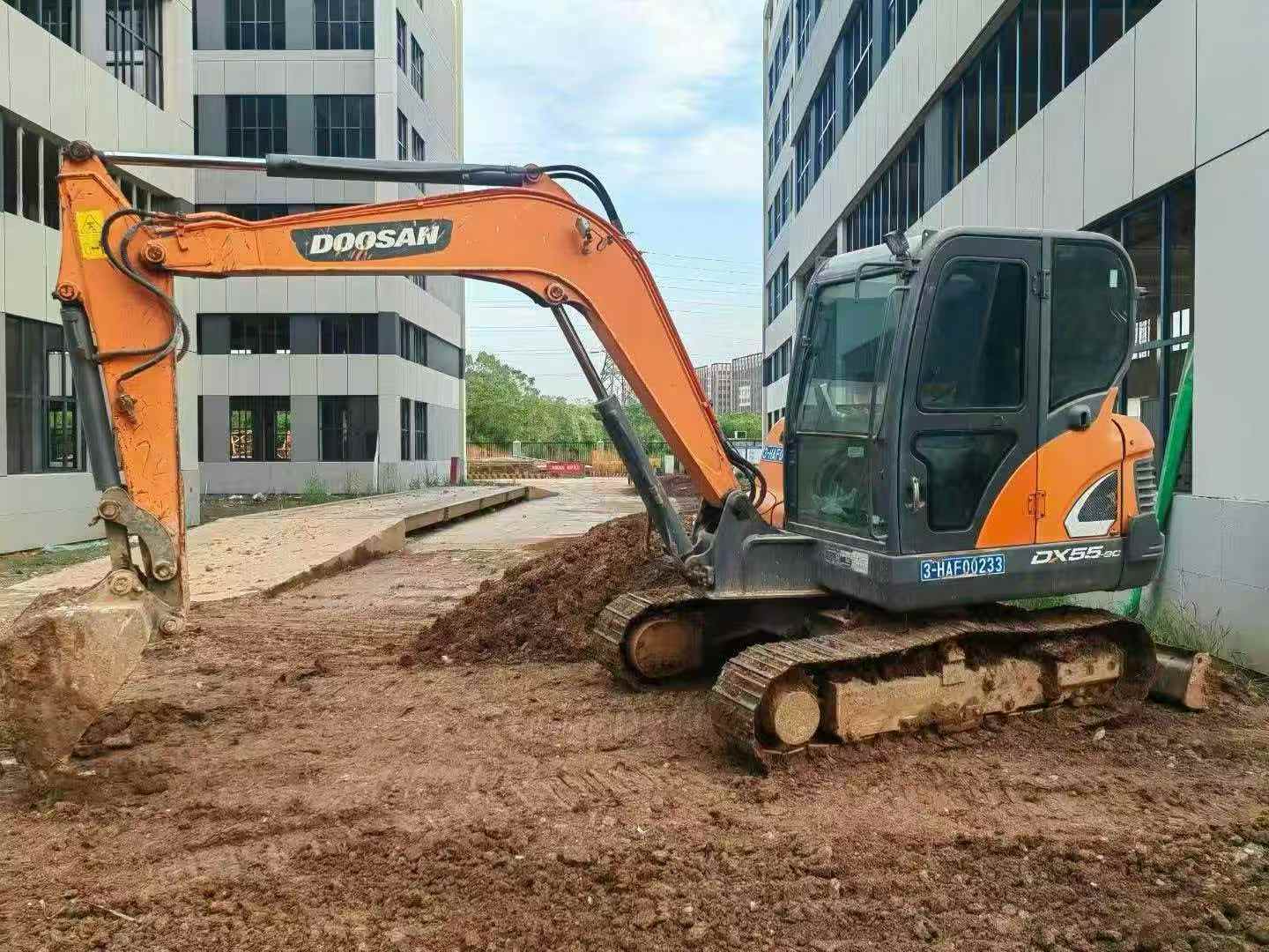 Used Doosan DX55W Excavator 2020 Model / 2