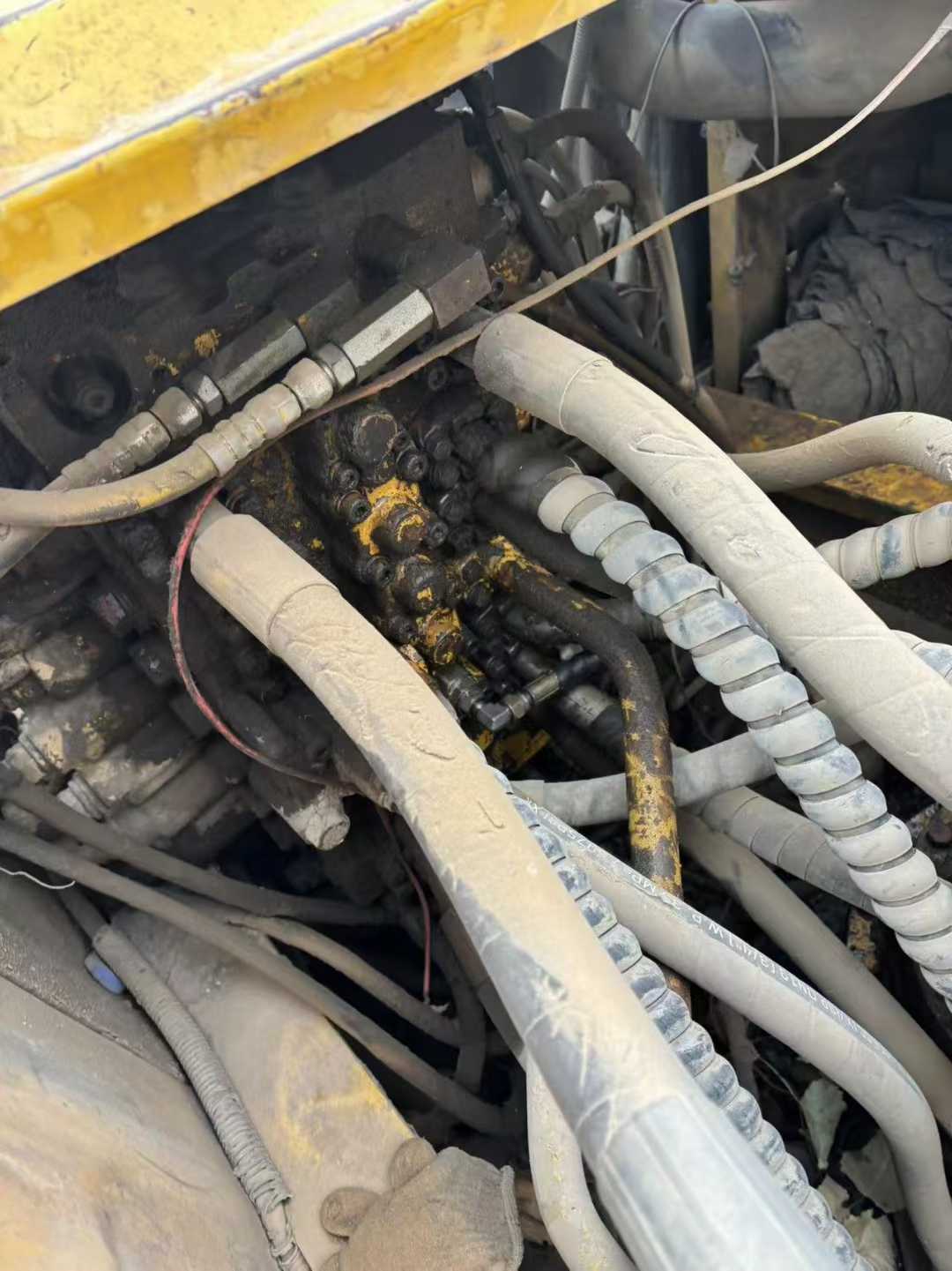 Used Komatsu PW200-7 Excavator 2016 Model / 4