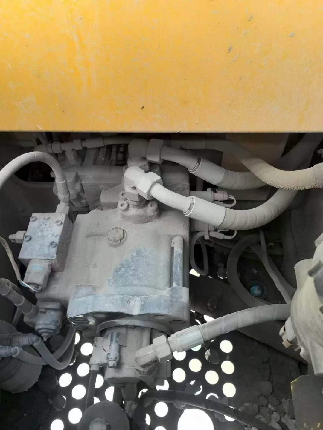 Used XCMG XE135GA Excavator 2019 Model / 3