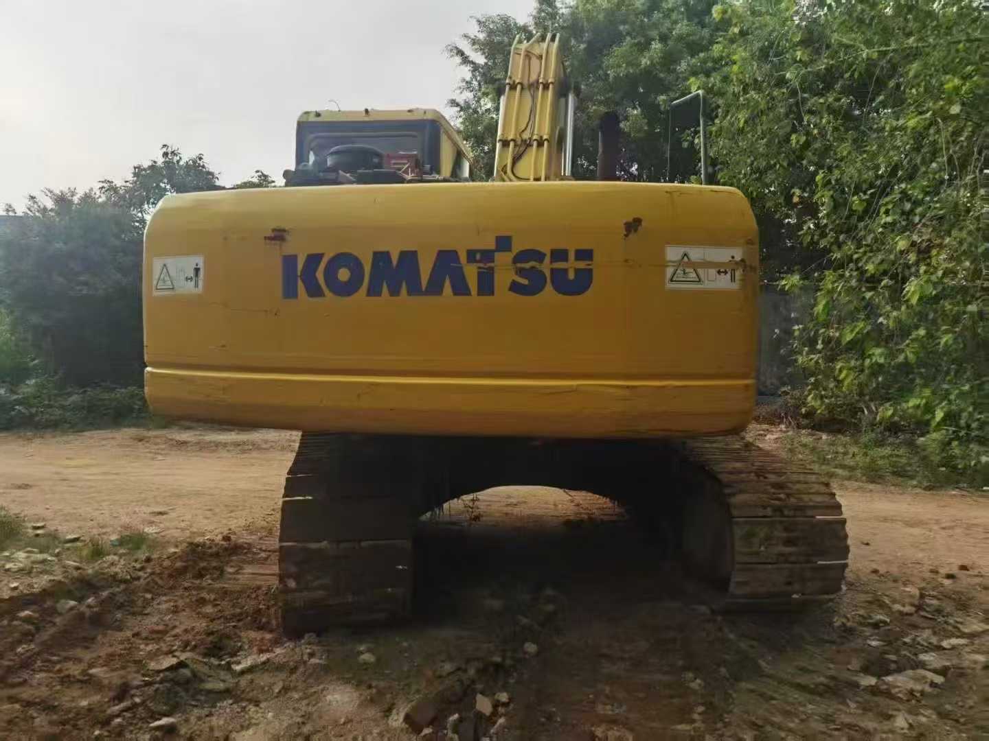 Used Komatsu PW200-7 Excavator 2016 Model / 2