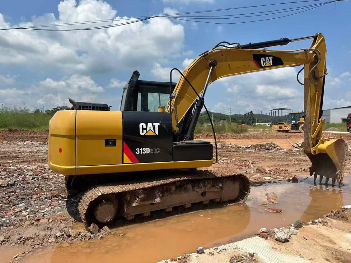 Used Caterpillar CT20 Excavator 2020 Model / 2