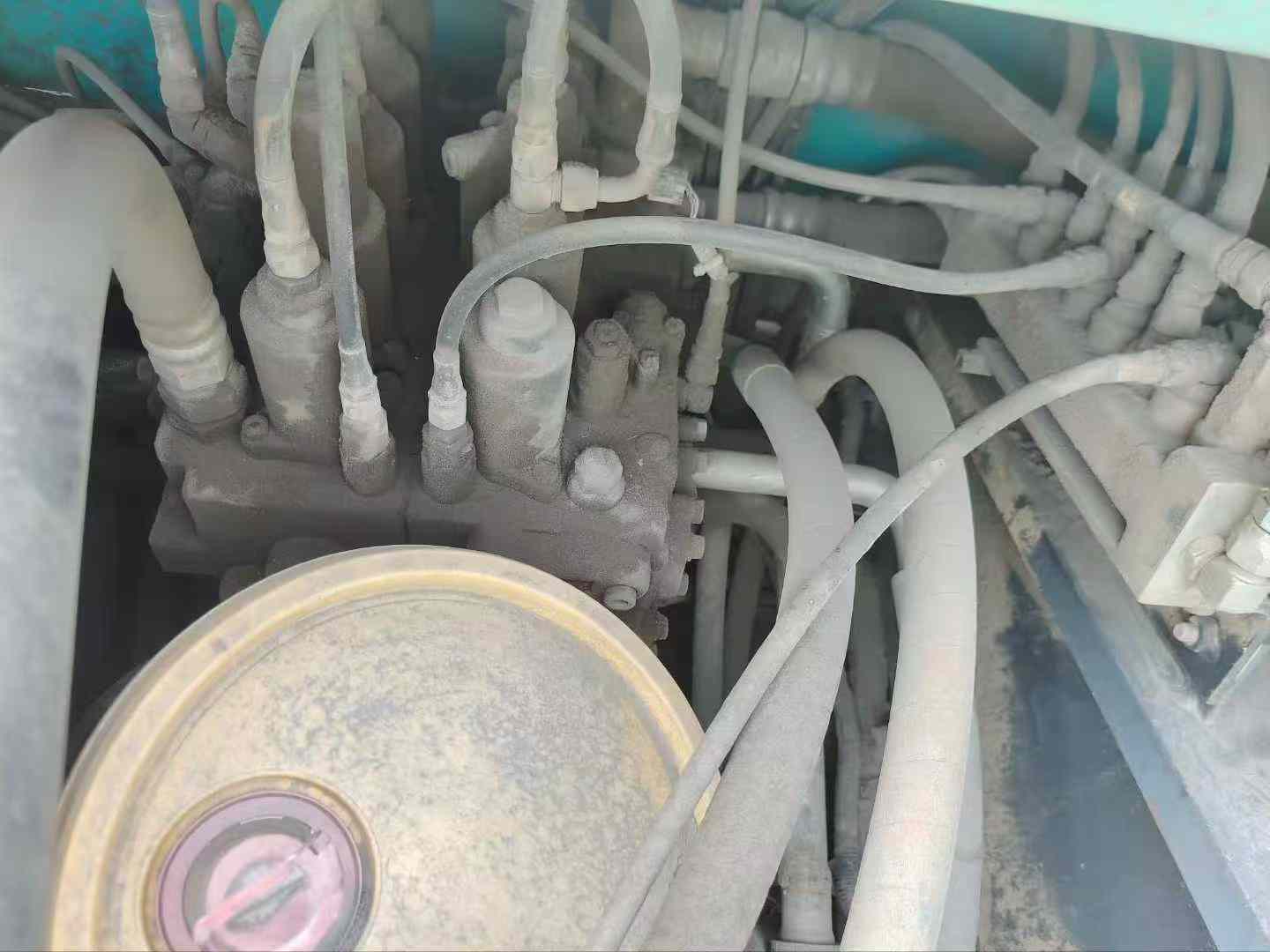 Used Kobelco SK330 Excavator 2012 Model / 3