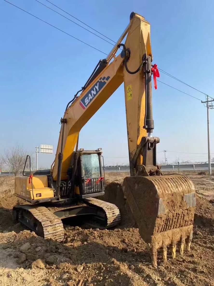 Used Sany SY215W Excavator 2016 Model / 2